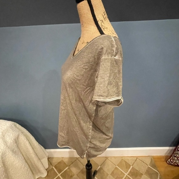 BKE distressed shirt - Picture 7 of 7